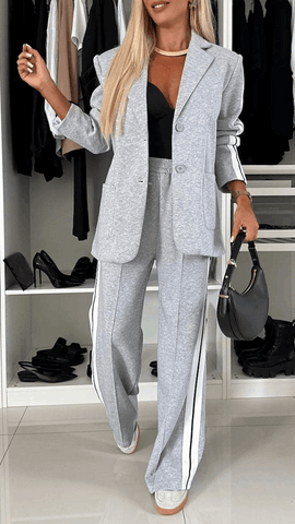 Noa | Trendy Blazer & Wide-Leg Joggers